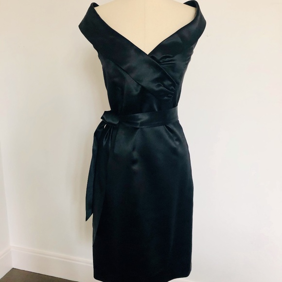 Giorgio Armani Dresses & Skirts - Giorgio Armani Black Satin Portrait Collar Tuxedo